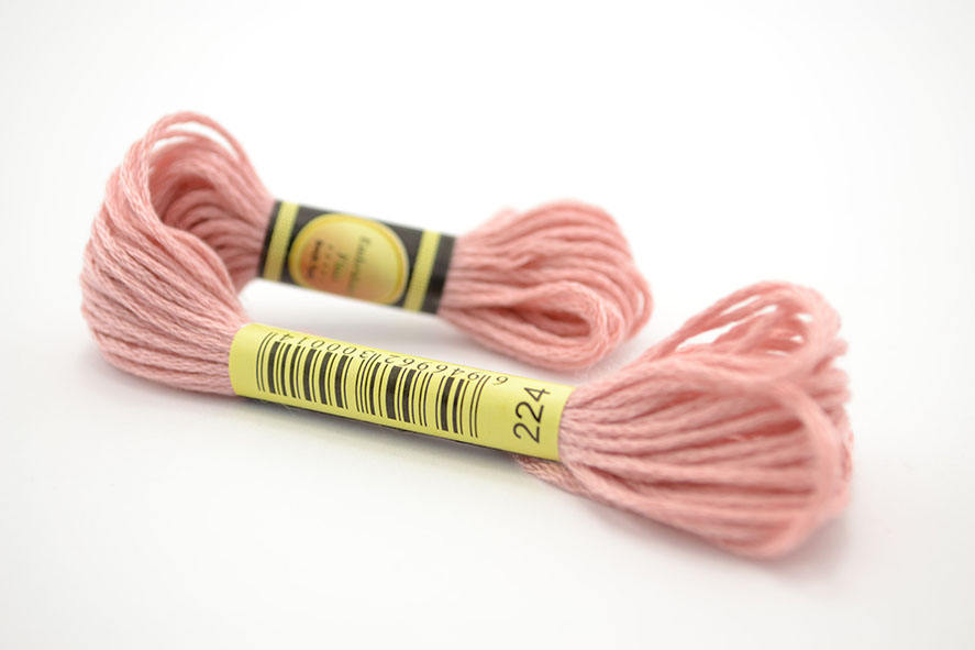 дмс 22 цвет. мулине дмс 3835. схс. Dmc 3770. мулине схс.